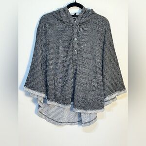 Lucky Brand Chevron Southwestern Knit Poncho Size M/L